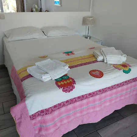 A Charming Place To Relax For Two Appartement *